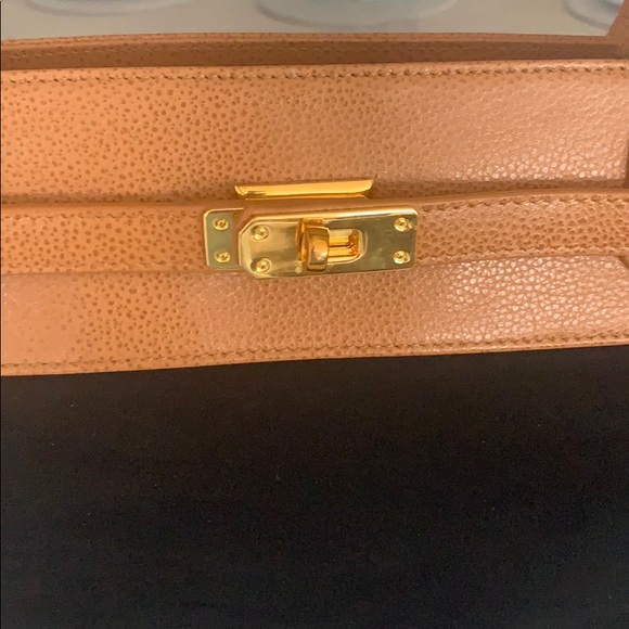 Purse - Picture 2 of 5